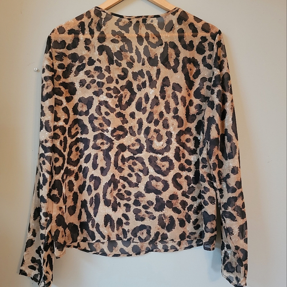 3/$15 ๐ Shein XL Leopard Print Sheet Top - Picture 2 of 4